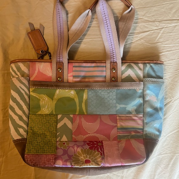 COACH patchwork purse - Picture 5 of 6